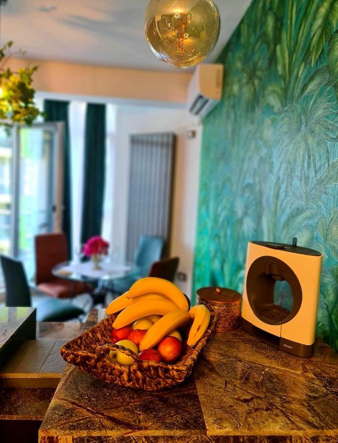 Excentric Apartament & Sea View By Alezzi 那沃达利 外观 照片
